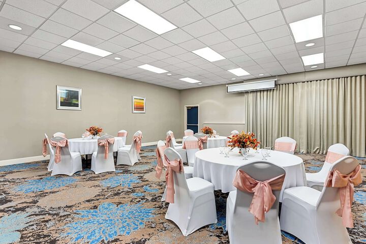 Best Western Cascadia Inn