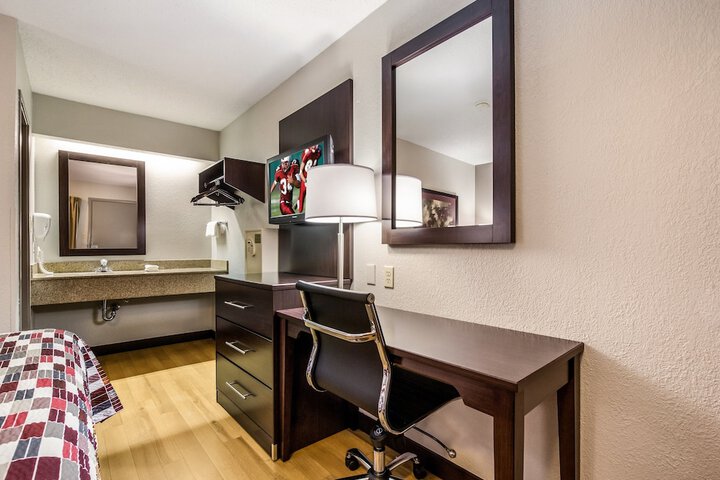 Room 22 of 26