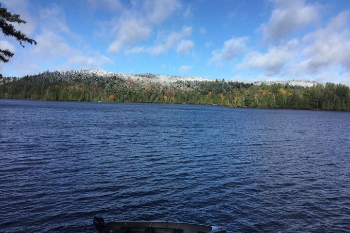 Kiwassa Lake Bed & Breakfast