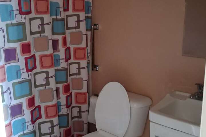 Room 16 of 19
