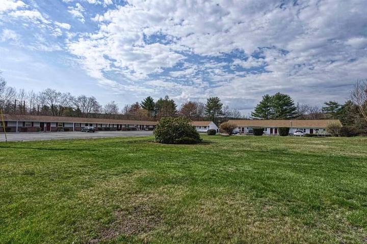 Newport Motel