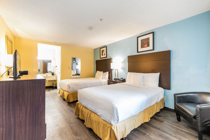 Room 40 of 42