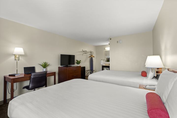 Good Nite Inn - Calabasas