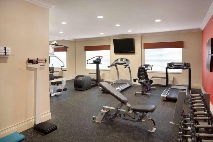 Country Inn & Suites by Radisson Champaign North, IL