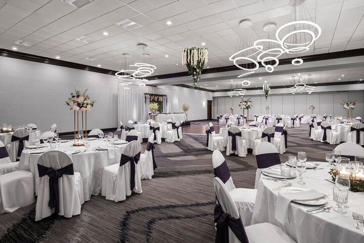 Ballroom/Hall 52 of 55