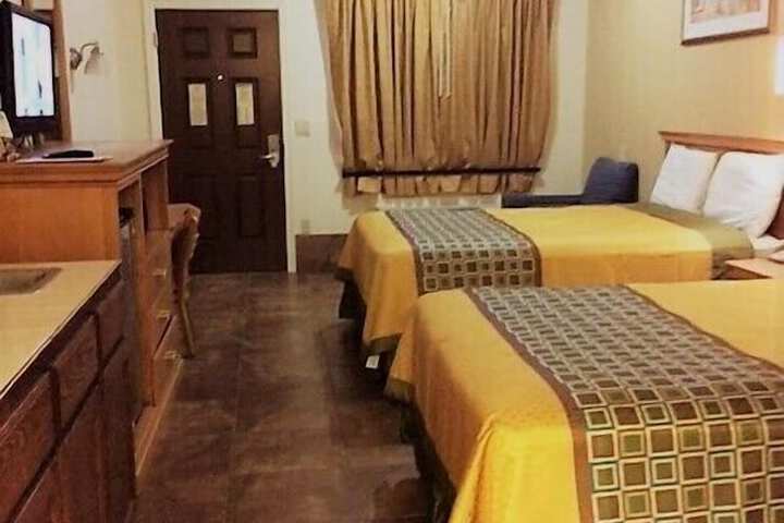 Room 54 of 72