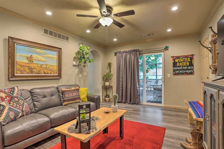 Colorado Cowboy Cottage: 12 Mi to Downtown Denver