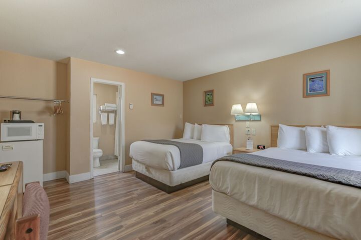 Shasta Pines Motel & Suites