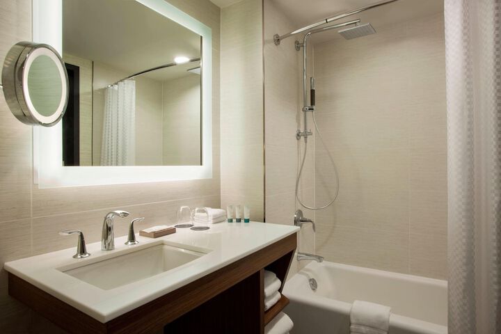 The Westin Milwaukee