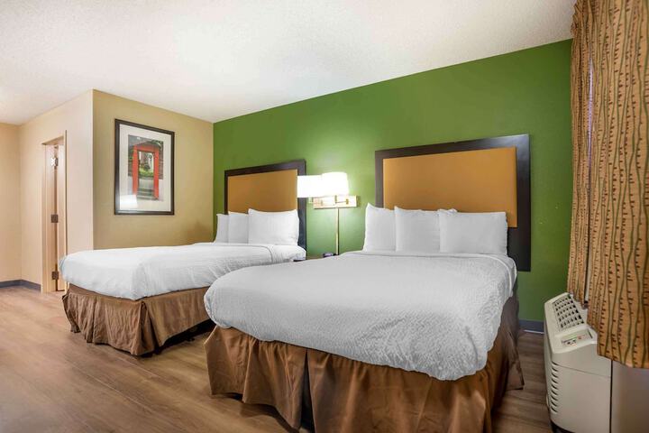 Room 20 of 23