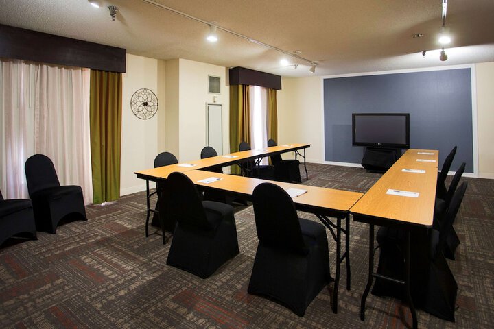 Hampton Inn & Suites Valdosta / Conference Center