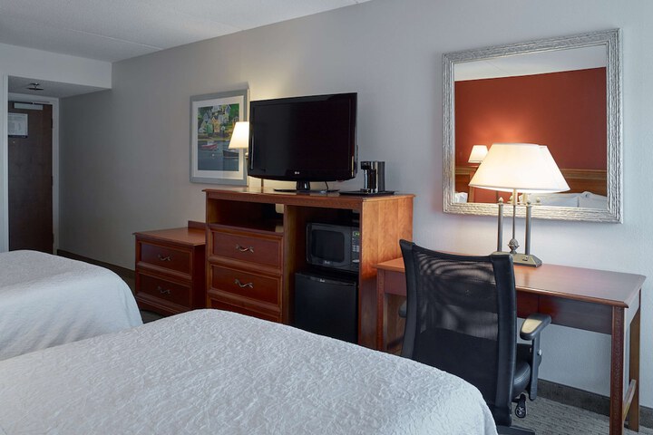 Room 13 of 26