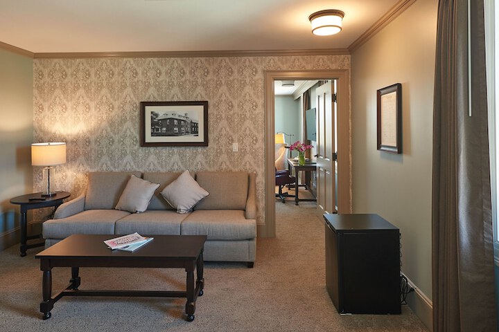Room 31 of 75