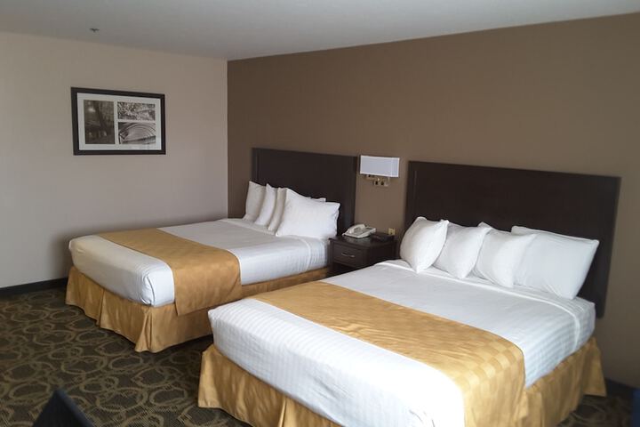 Room 17 of 39