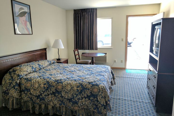 All Seasons Motel