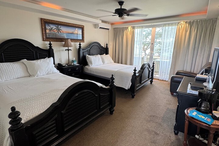 Hotel Coral Reef