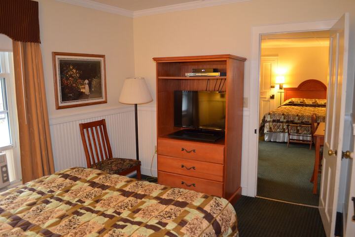 Room 71 of 111