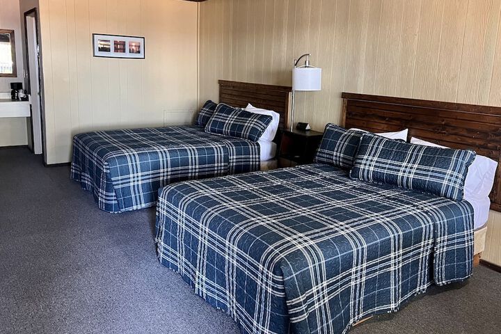 Room 90 of 141