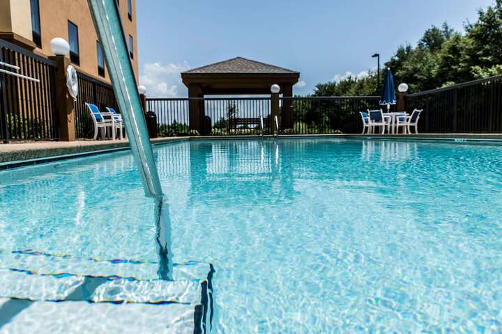 Pool 6 of 96