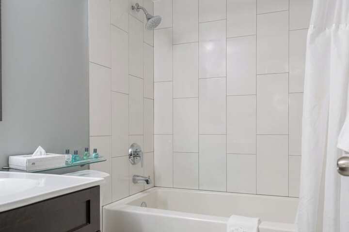 Prestige Oceanview Hotel Prince Rupert