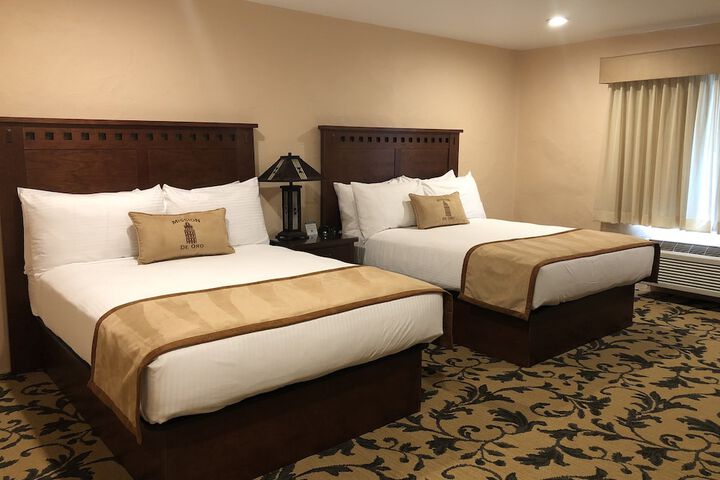 Room 32 of 80