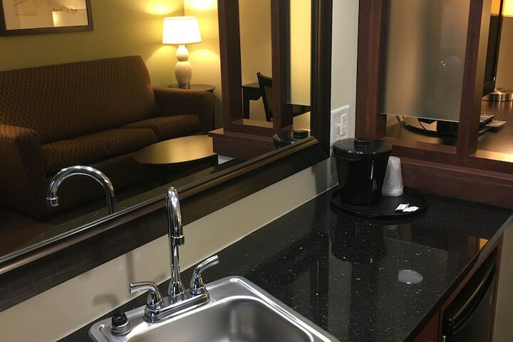 Room 31 of 69