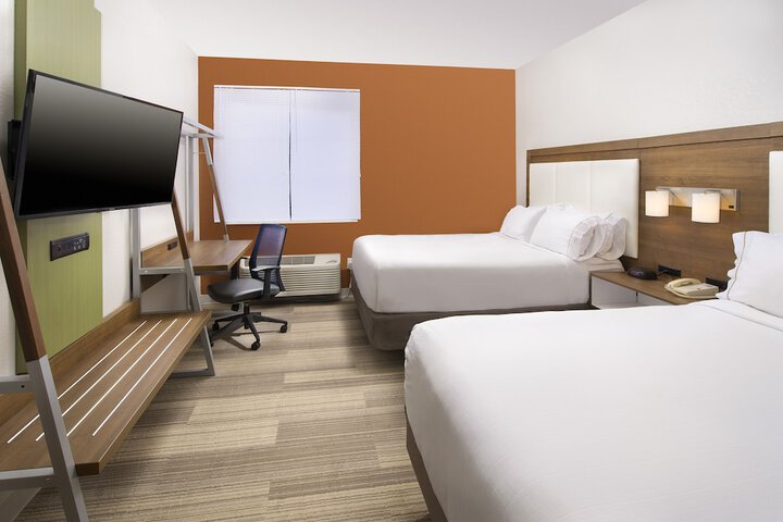 Room 18 of 21