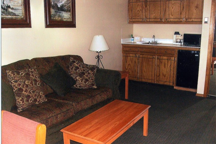 Room 8 of 29