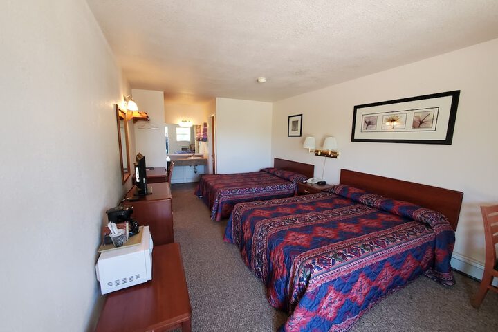 Room 18 of 21