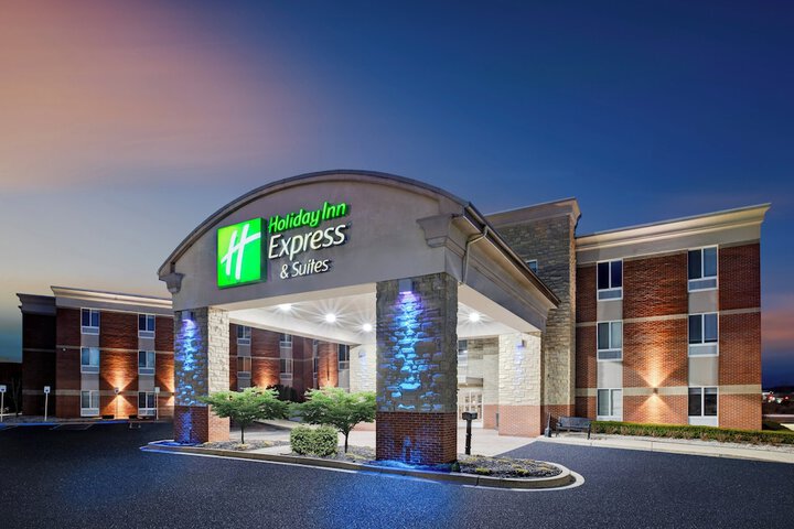 Holiday Inn Express Hotel & Suites Auburn Hills by IHG