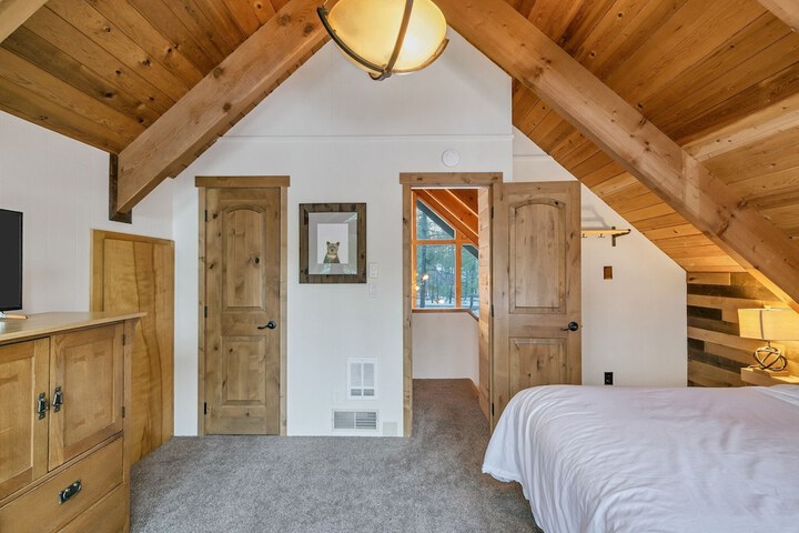 Room 21 of 27