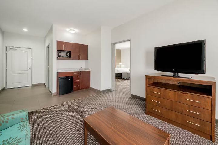 Room 12 of 29
