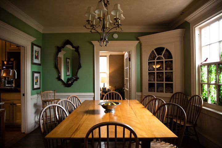 Dining 73 of 89