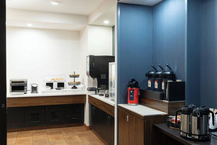 Courtyard by Marriott Burlington Williston