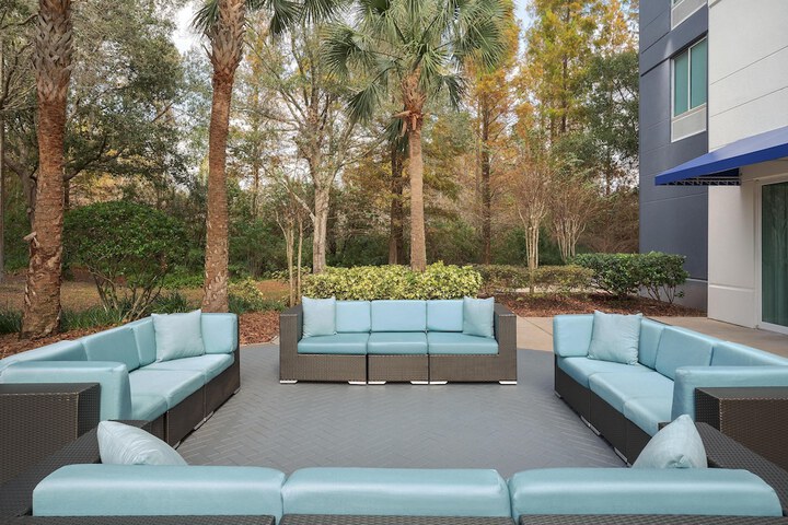 Hilton Garden Inn Tampa North Busch Gardens
