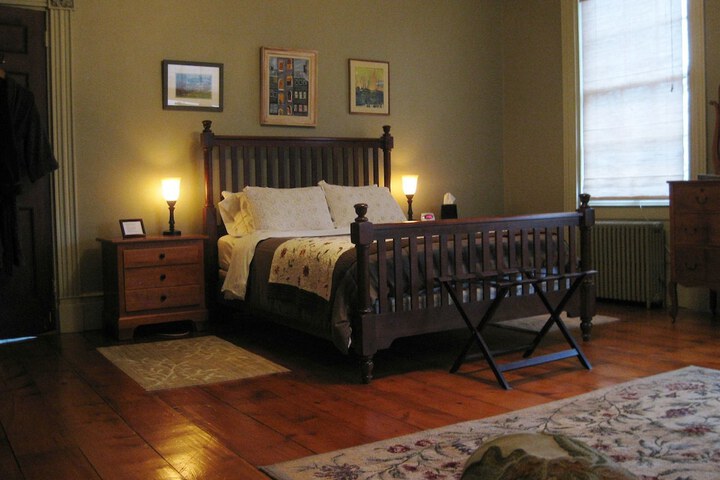 Room 20 of 79