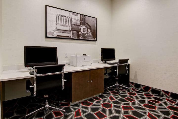 Hampton Inn & Suites by Hilton Grande Prairie