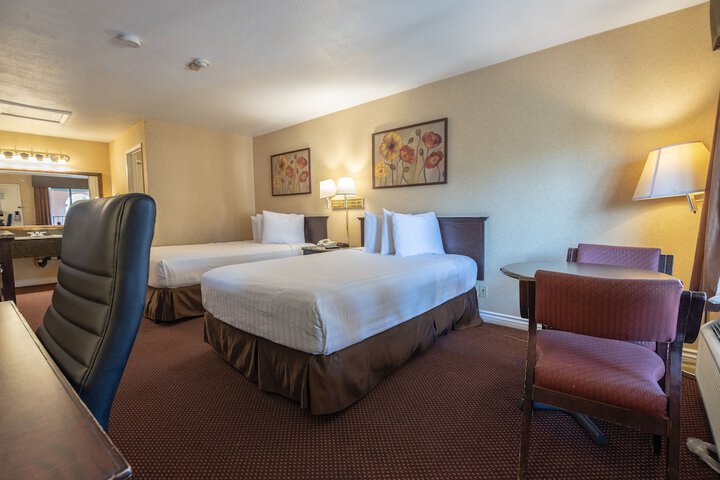 Room 20 of 33
