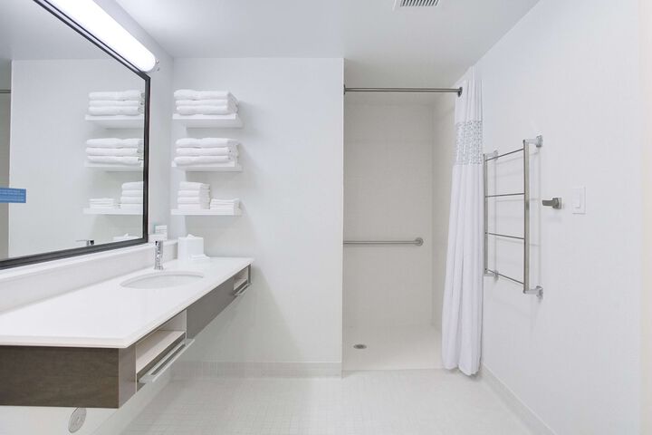 Hampton Inn & Suites North Houston Spring