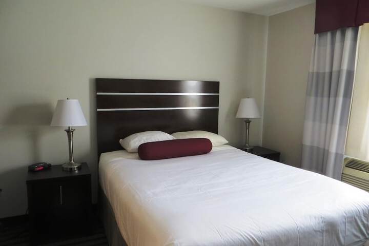 Room 25 of 35