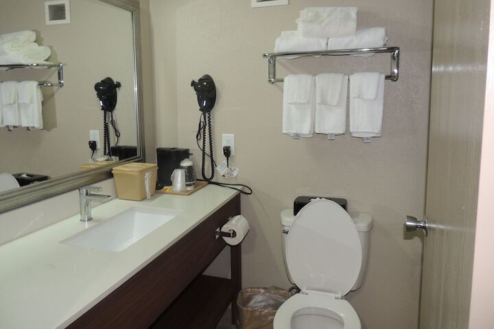 Room 44 of 55