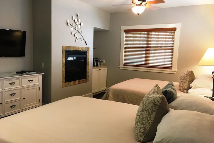 Room 76 of 125