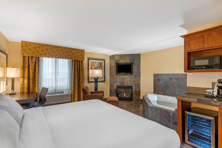 Lloyd Hotel Astoria Bayfront an Ascend Collection Hotel