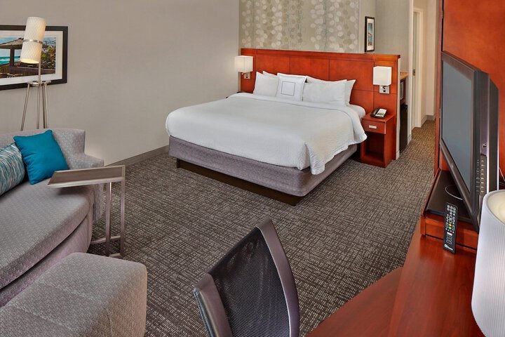 Room 20 of 37