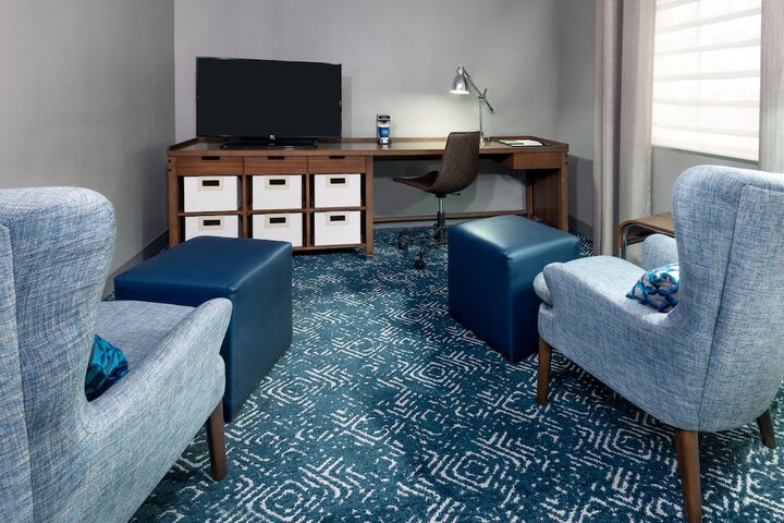 Four Points by Sheraton Huntsville Airport