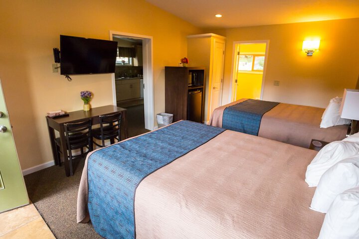 Room 103 of 187