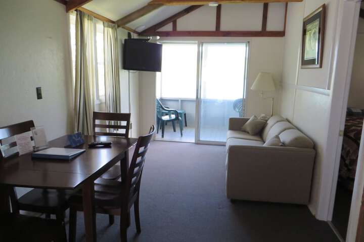 Room 53 of 127