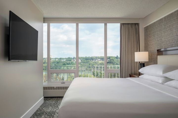 Sheraton Cavalier Saskatoon Hotel