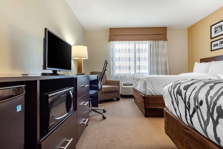 Room 31 of 49