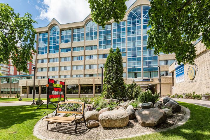 Park Town Hotel